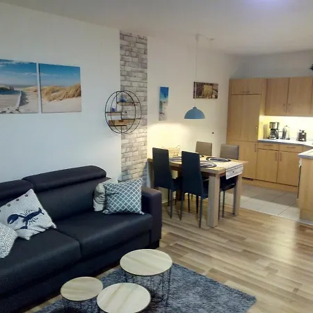 Villa Doeser Strand Куксхафен Экстерьер фото