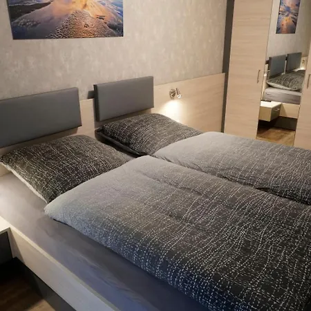 Villa Doeser Strand Куксхафен Экстерьер фото